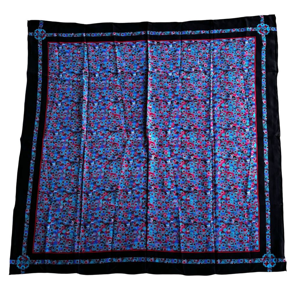 1997 MetLife President's Conference 33” black blue red hand rolled silk scarf